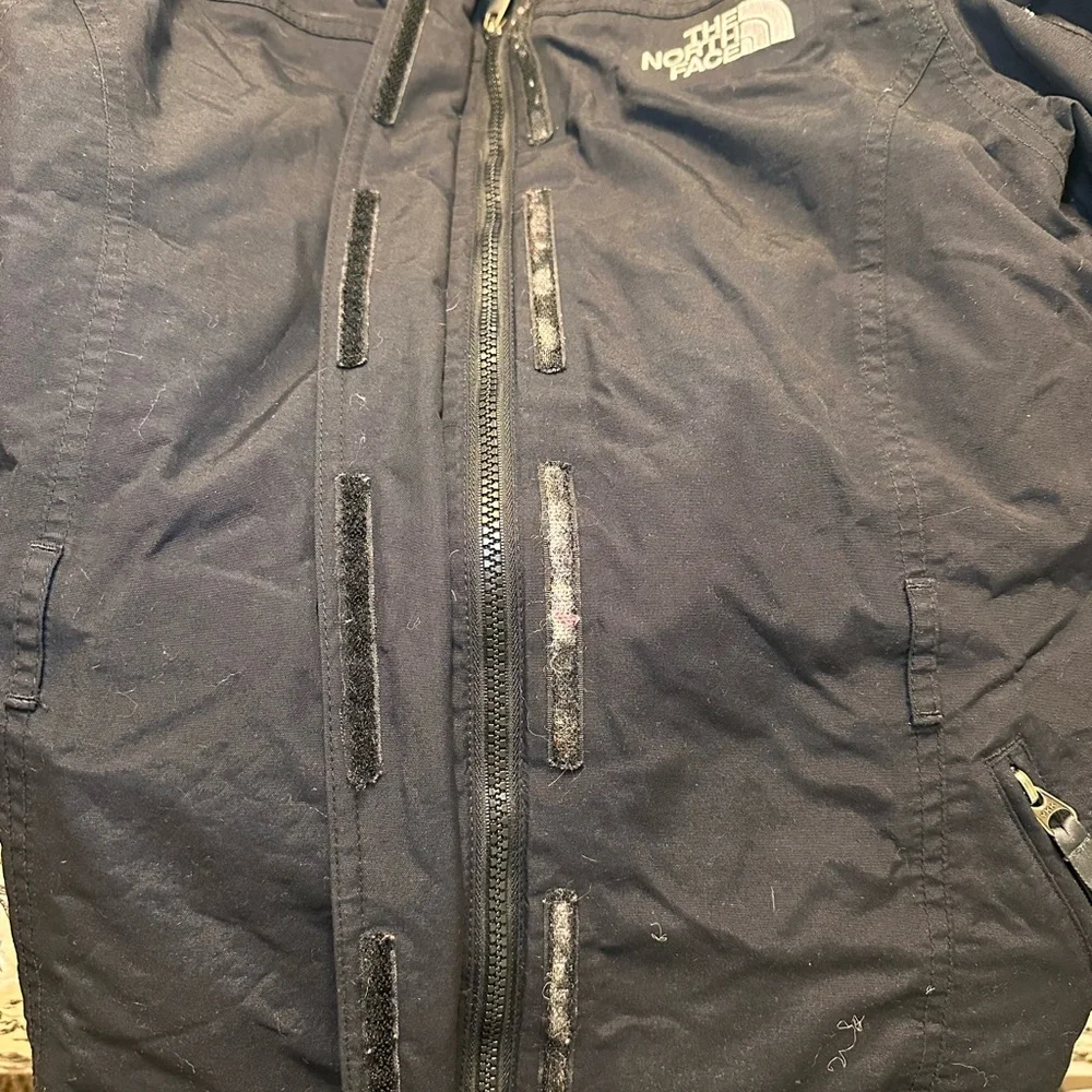 The North Face Black Insulated Jacket Size Small - Picture 8 of 10